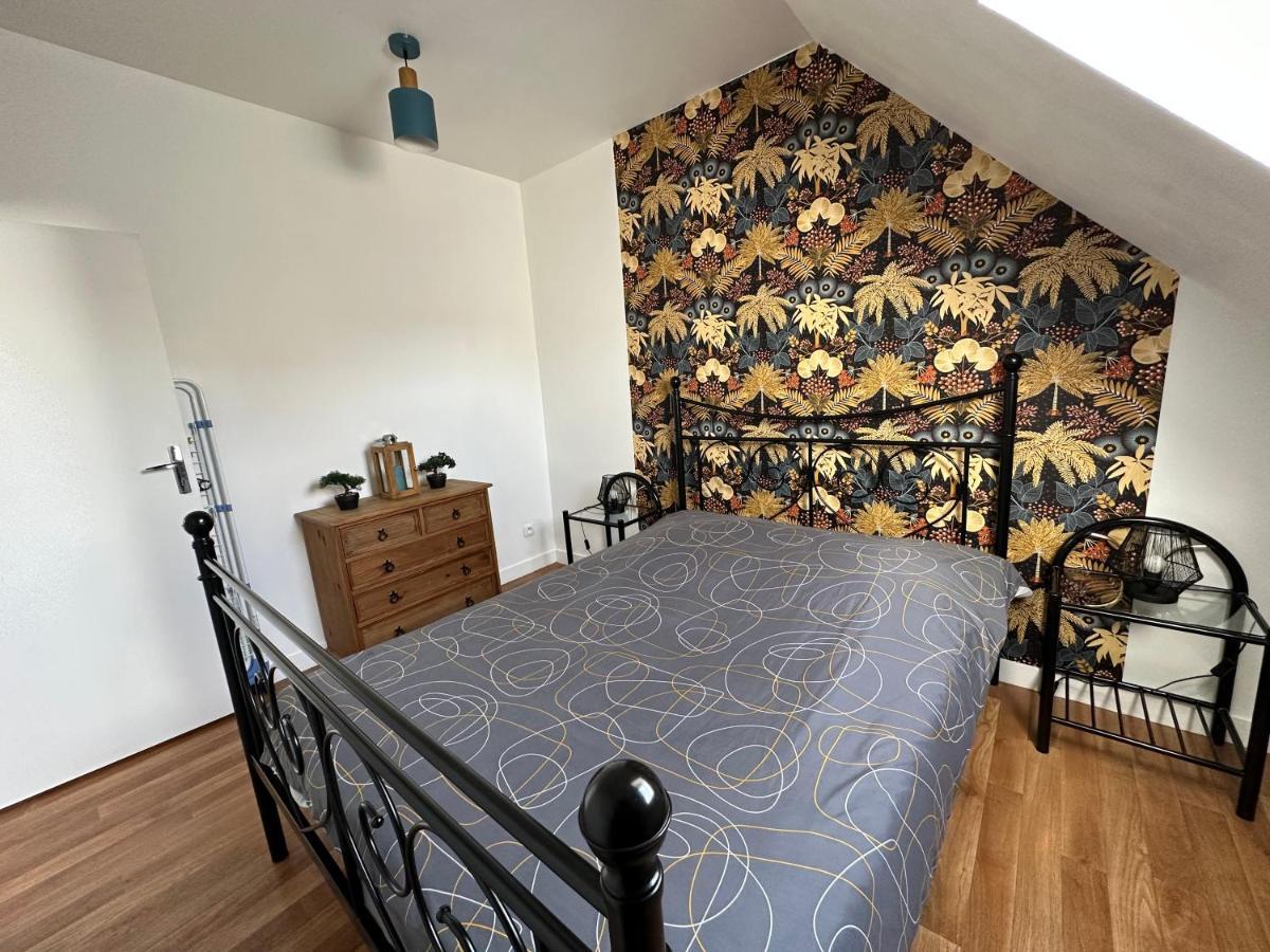 Appartement Au Centre Ville De Санс Экстерьер фото